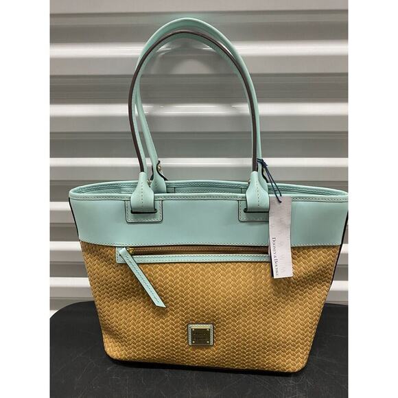 Dooney & Bourke Large Beacon Zip Tote LIGHT BLUE/ AQUA Tan Woven Shoulder Bag - Picture 1 of 9